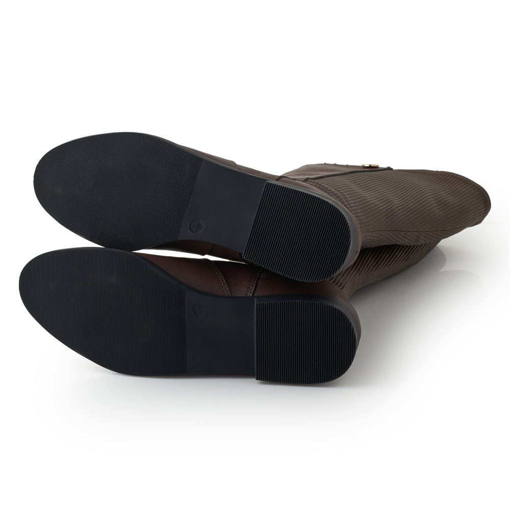 Comfort Slip on Boots P25478