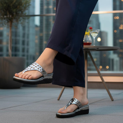 Comfort Slip-On Wedges J90136